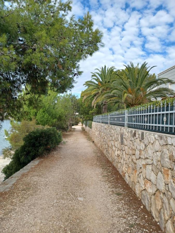 Adria Relax With Private Heated Pool Apartment Trogir