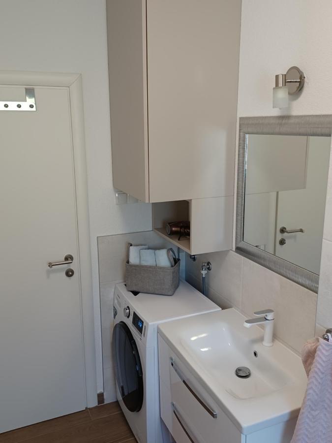 Apartment Adria Relax With Private Heated Pool *