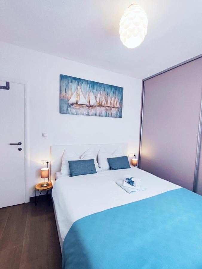 Adria Relax With Private Heated Pool Trogir