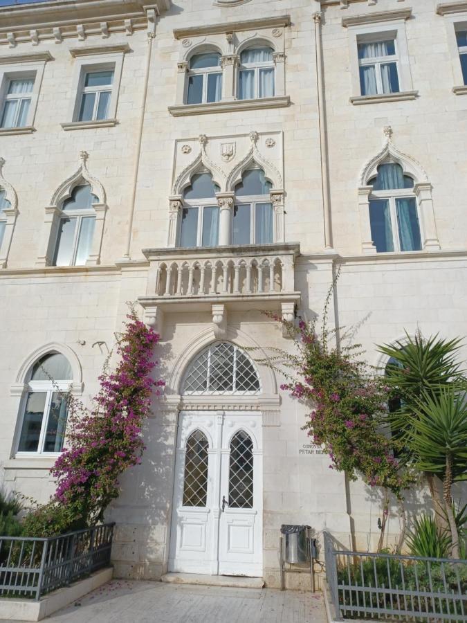 Adria Relax + Private Pool Apartament
